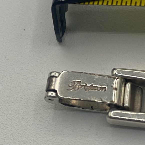 Brighton Reversible Bracelet, with silver, tiger eye and black links. - Picture 6 of 7